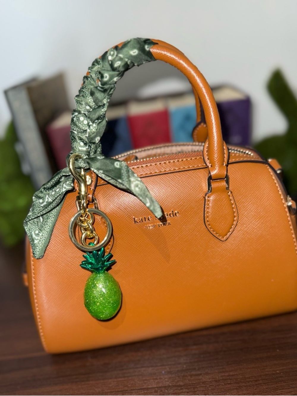 Pineapple BagCharm - Gold Hardware - Picture 4 of 5